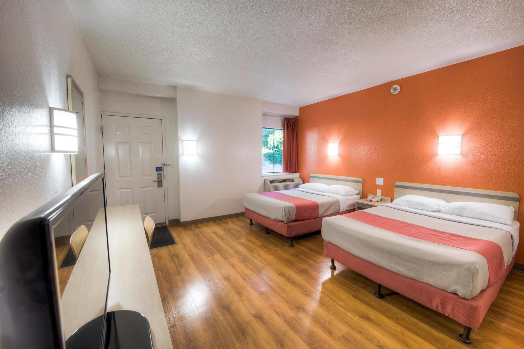 Motel 6-Niantic, Ct - New London Экстерьер фото