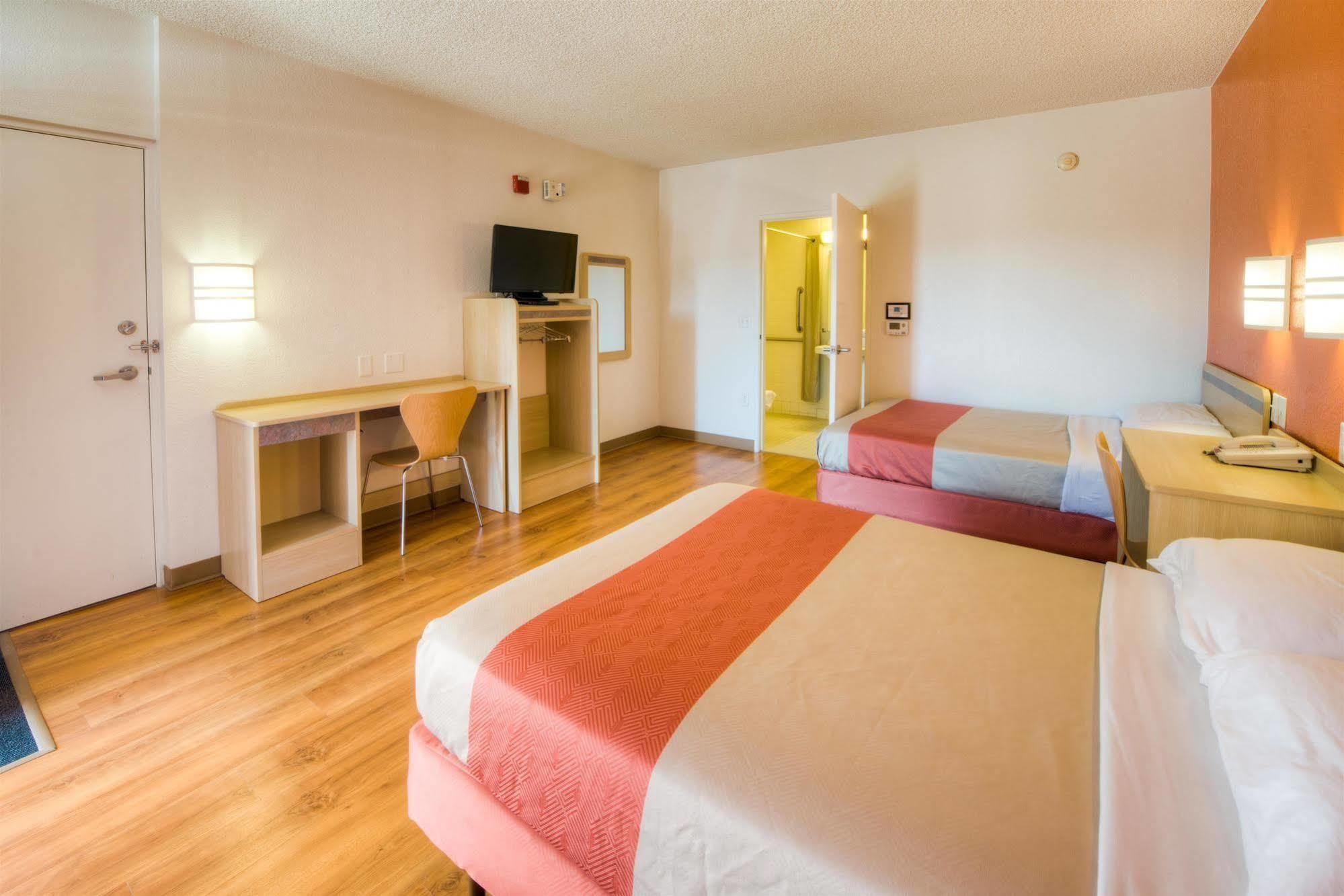 Motel 6-Niantic, Ct - New London Экстерьер фото