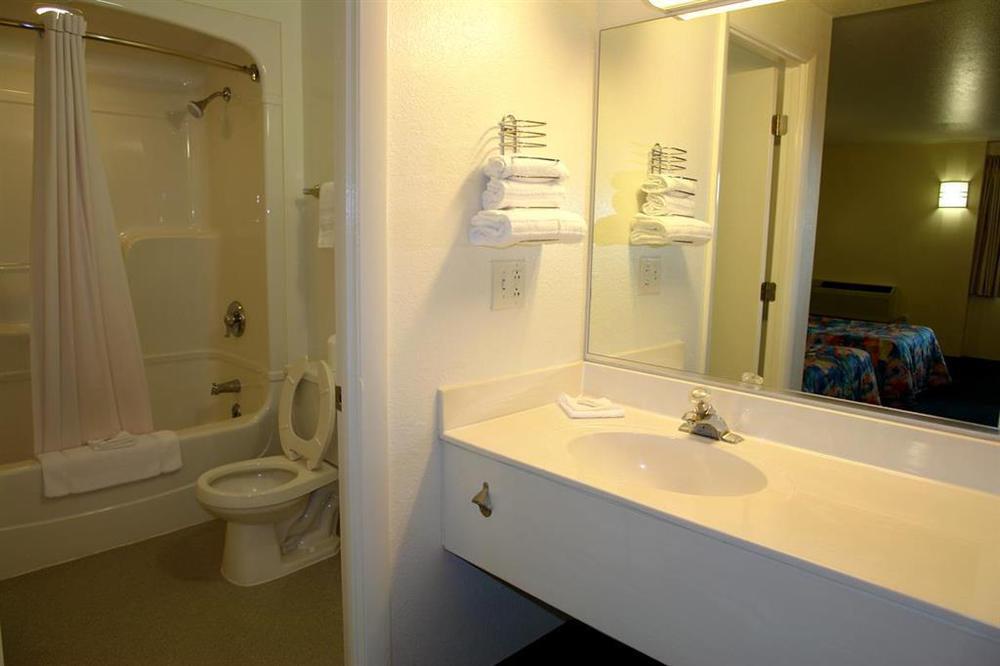 Motel 6-Niantic, Ct - New London Номер фото